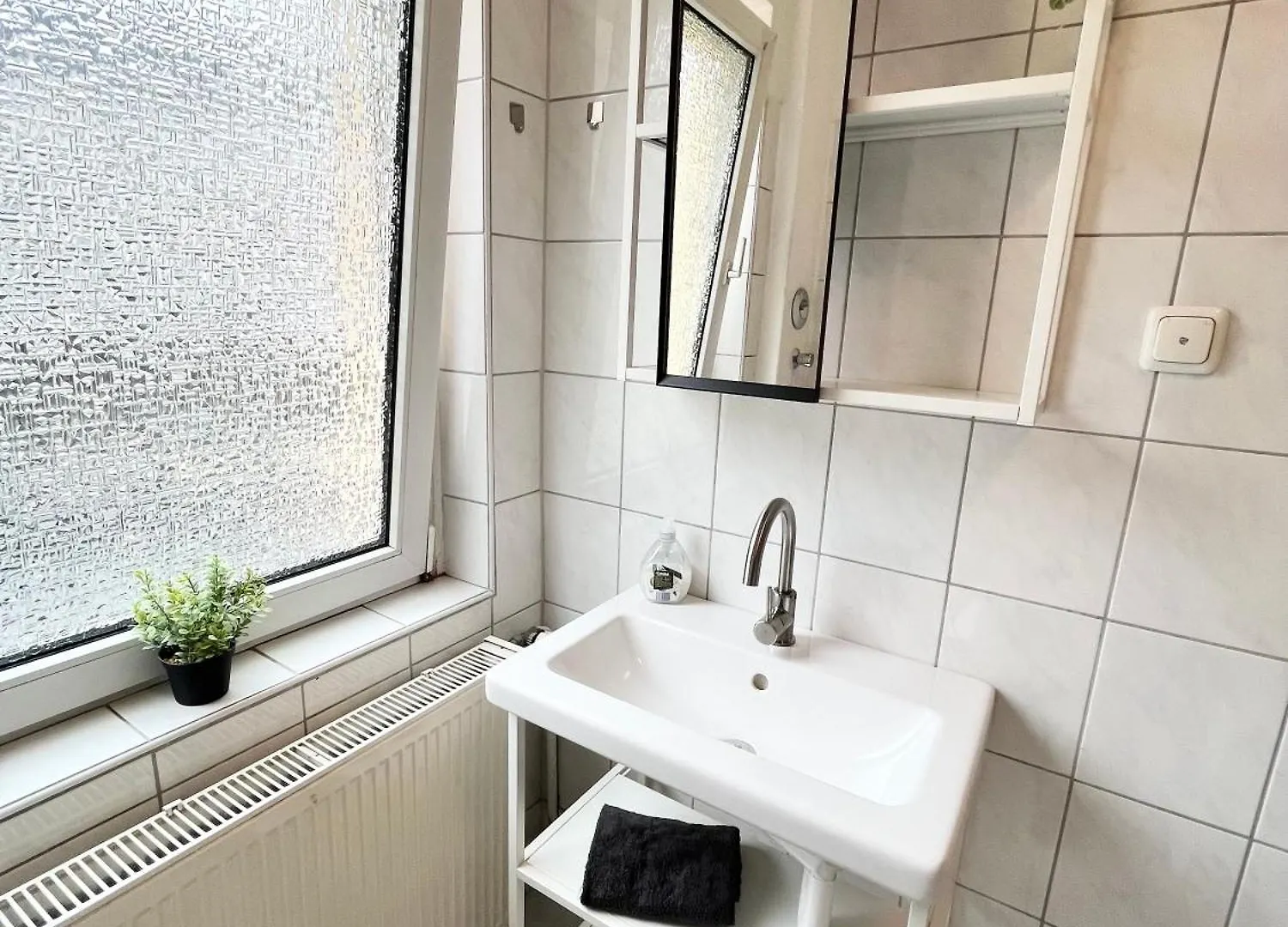 Apartment Central 10E 90Qm Wi-Fi Free Parking Calm Back House Dortmund